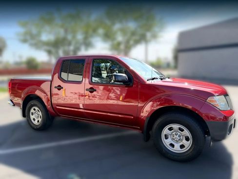 Used 2016 Nissan Frontier S RWD image 5