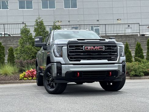 New 2026 GMC Sierra 2500 AT4 w/ AT4 Premium Plus Package AWD/4WD image 2