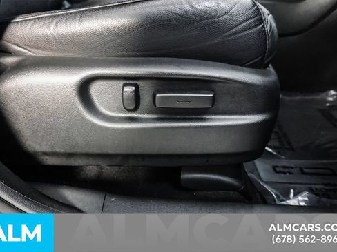 Used 2022 Honda Pilot Black Edition image 58