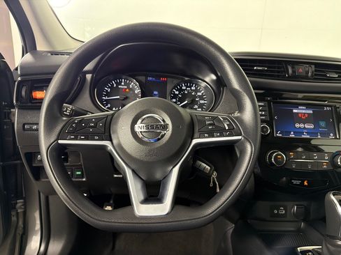 Used 2021 Nissan Rogue Sport S FWD image 13