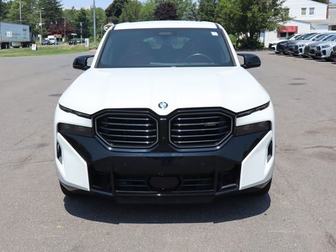 Used 2023 BMW XM AWD/4WD image 2