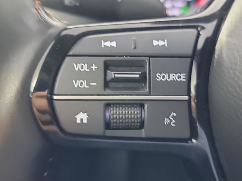 Certified 2025 Honda HR-V Sport image 25