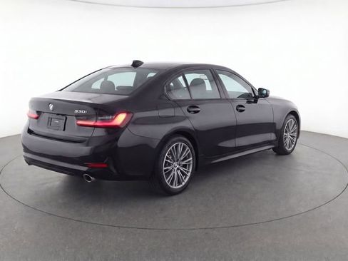 Used 2023 BMW 330i xDrive Sedan AWD/4WD image 7