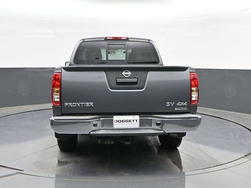 Used 2018 Nissan Frontier SV AWD/4WD image 8