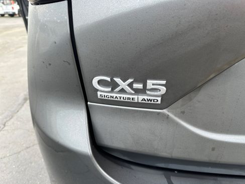 Certified 2025 MAZDA CX-5 Signature image 29
