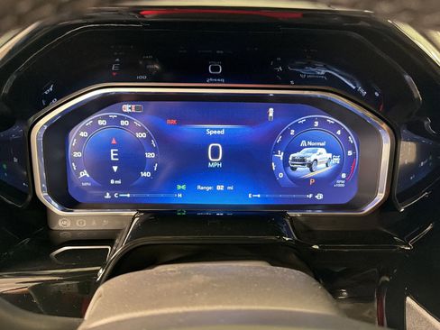 New 2026 Chevrolet Silverado 1500 ZR2 AWD/4WD image 18