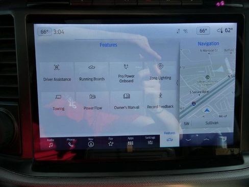 Certified 2022 Ford F150 Platinum w/ Equipment Group 701A High image 37