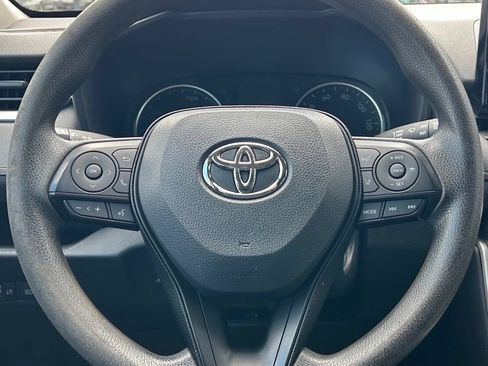 Certified 2020 Toyota RAV4 LE w/ All Weather Liner Package AWD/4WD image 20