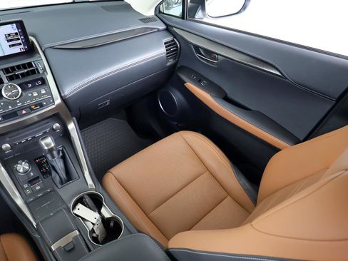 Used 2018 Lexus NX 300 FWD w/ Premium Package image 18