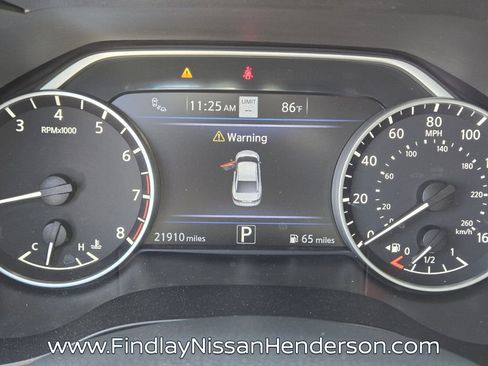 Used 2023 Nissan Maxima SR w/ Sport Mat Group FWD image 30