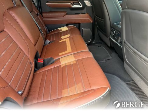 Used 2025 GMC Sierra 1500 Denali Ultimate AWD/4WD image 17