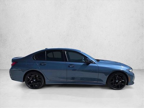 Used 2025 BMW 330i Sedan w/ M Sport Package RWD image 4