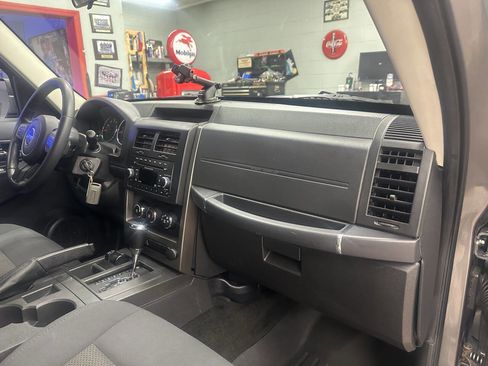 Used 2012 Jeep Liberty Sport w/ Popular Equipment Group image 37