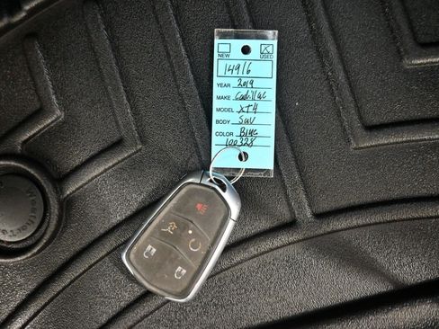 Used 2019 Cadillac XT4 Sport AWD/4WD image 41