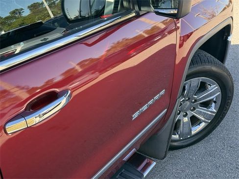 Used 2018 GMC Sierra 1500 SLT image 9