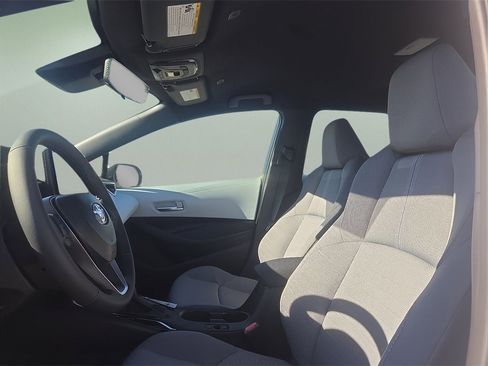 New 2026 Toyota Corolla SE image 17