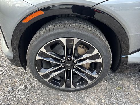 New 2026 Chevrolet Blazer EV SS image 10