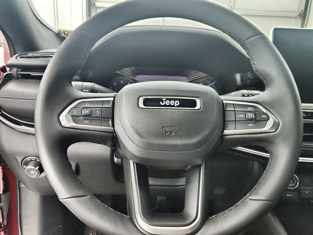 New 2026 Jeep Compass Latitude AWD/4WD image 21
