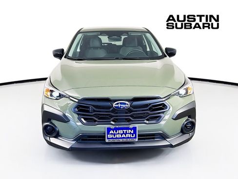 Used 2026 Subaru Crosstrek 2.5i AWD/4WD image 3