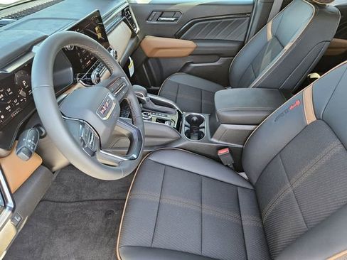 New 2026 GMC Canyon AT4 image 10