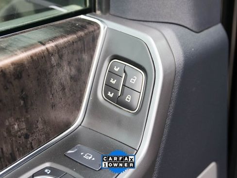 Used 2024 Ford F250 Lariat image 12