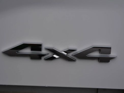 Used 2019 RAM 2500 Tradesman w/ Safety Group image 16