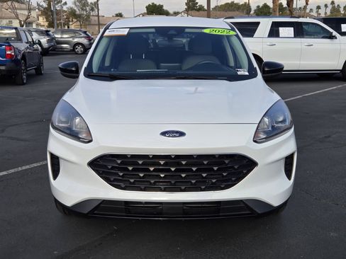 Certified 2022 Ford Escape SE w/ SE Sport Appearance Package image 8