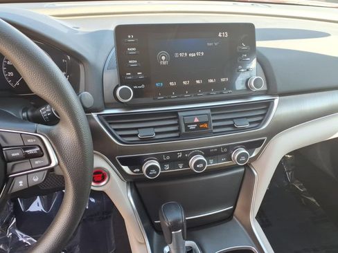 Used 2020 Honda Accord LX image 8