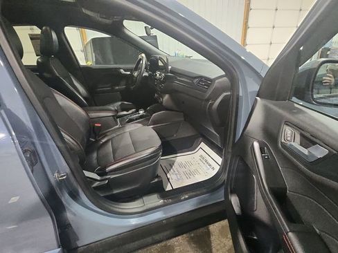 Used 2024 Ford Escape ST-Line Select w/ Class II Trailer Tow Package image 11