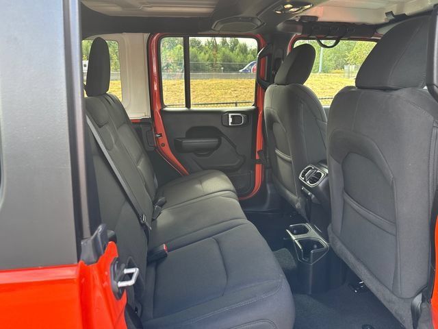 Used 2023 Jeep Wrangler Unlimited Sport AWD/4WD image 22