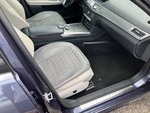 Used 2016 Mercedes-Benz E 350 Sedan image 19