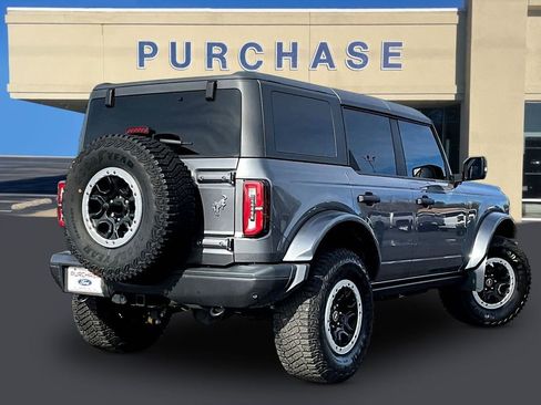 Used 2022 Ford Bronco Badlands image 6