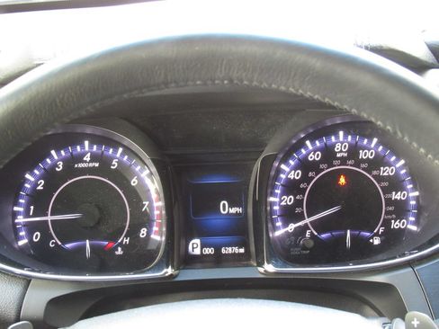 Used 2014 Toyota Avalon Limited FWD image 21