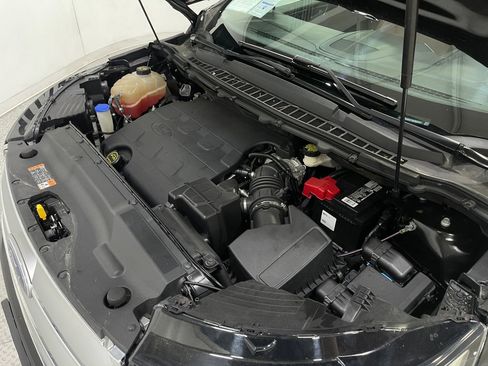 Used 2017 Ford Edge Titanium w/ Equipment Group 301A image 28