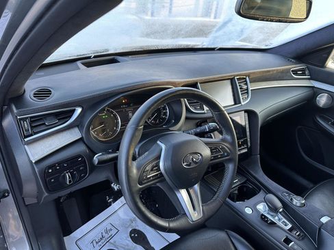 Used 2019 INFINITI QX50 Essential w/ Sensory Package image 22