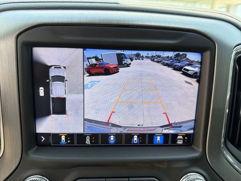 Used 2022 GMC Sierra 2500 Denali AWD/4WD image 19