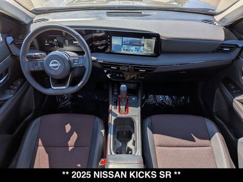 Used 2025 Nissan Kicks SR w/ SR Premium Package AWD/4WD image 27