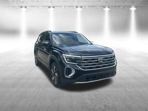 Used 2024 Volkswagen Atlas SEL AWD/4WD image 7