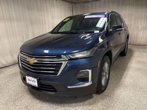 Used 2023 Chevrolet Traverse LT FWD image 7