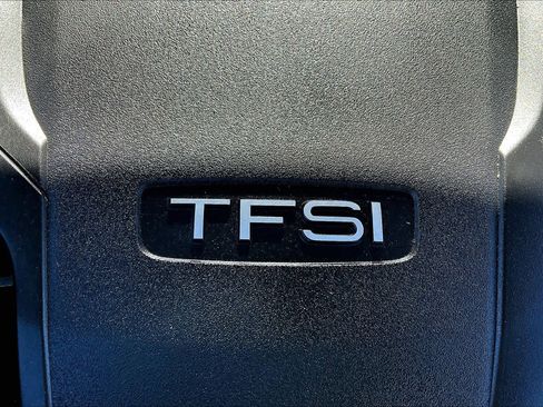 Used 2020 Audi Q5 Premium Plus image 33