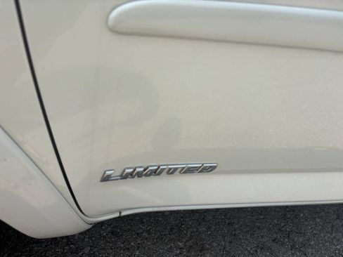 Used 2011 Toyota RAV4 Limited w/ Limited Extra Value Pkg AWD/4WD image 14