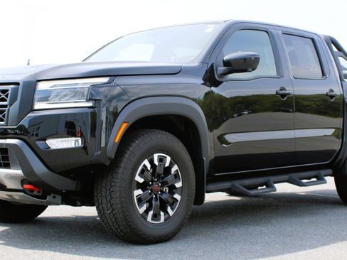 Used 2023 Nissan Frontier PRO-4X w/ Pro Convenience Package AWD/4WD image 1