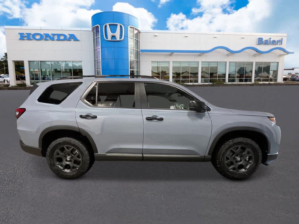 New 2026 Honda Pilot TrailSport image 8