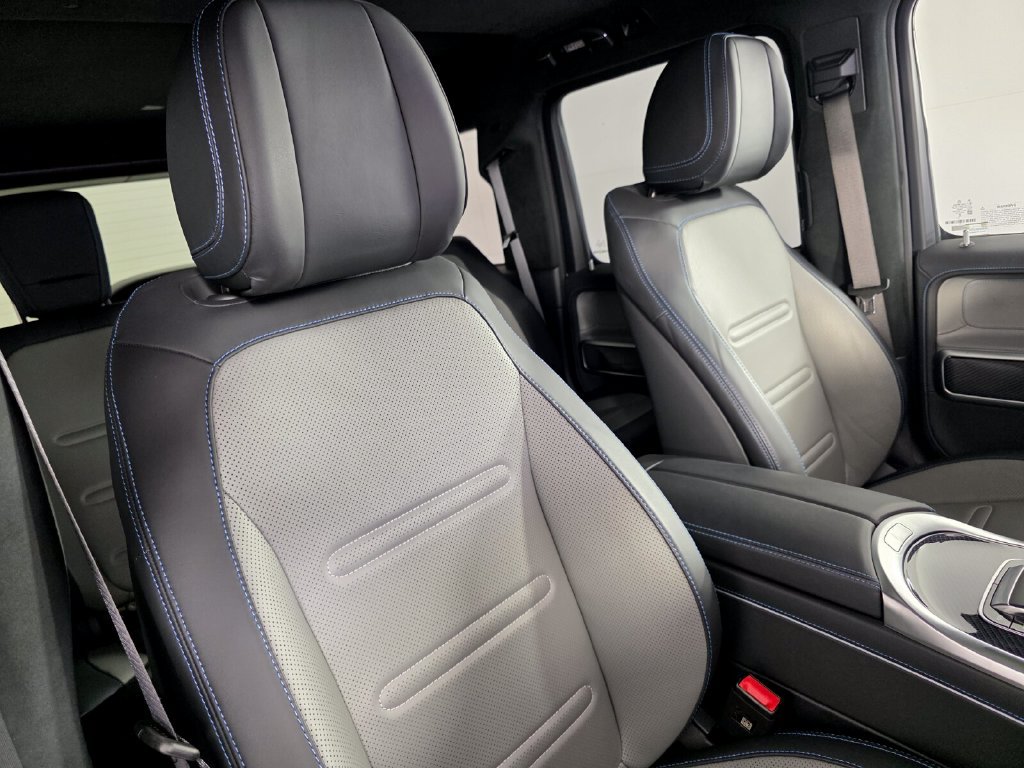 Certified 2025 Mercedes-Benz G 580 w/ EQ Technology image 34