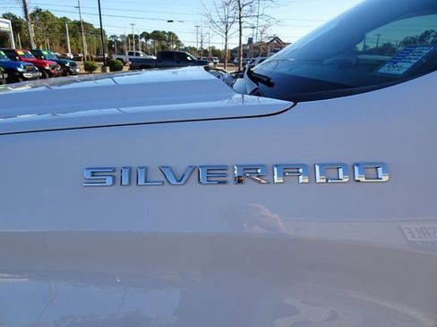 Used 2020 Chevrolet Silverado 1500 LT w/ All-Star Edition image 41