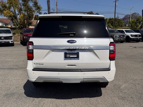 Certified 2019 Ford Expedition Platinum RWD image 11