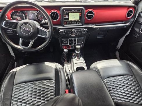 Certified 2018 Jeep Wrangler Unlimited Rubicon AWD/4WD image 9