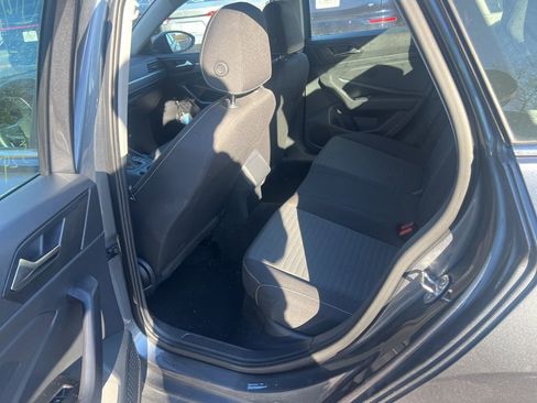 Used 2024 Volkswagen Jetta S image 6