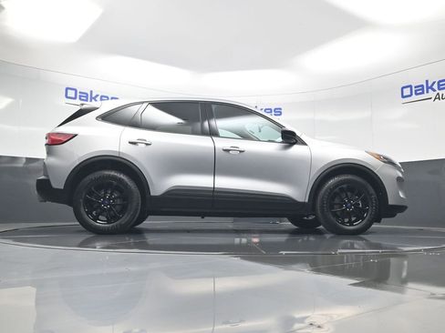 Used 2020 Ford Escape SE Sport image 44