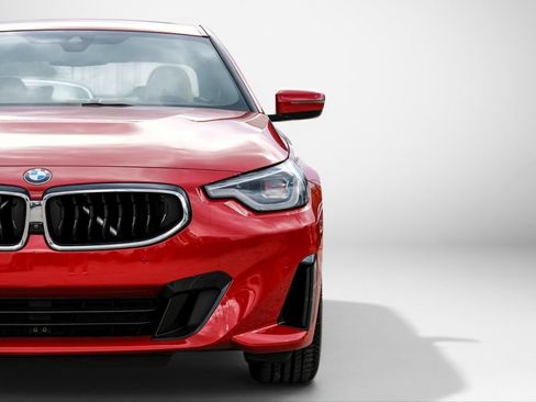Used 2024 BMW 230i Coupe w/ Premium Package RWD image 42